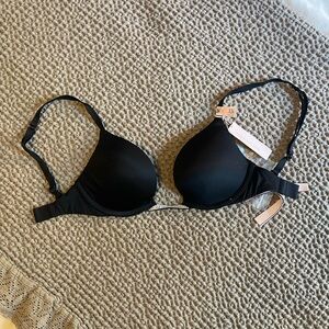 Victoria's Secret Plunge Convertable Shine Push Up Bra